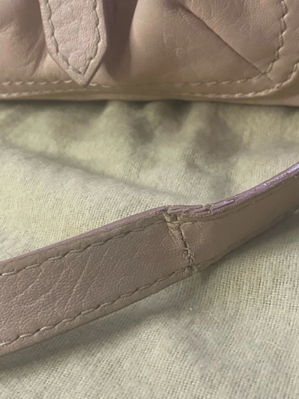 Vintage Burberry Pink Nova Check Lambskin Leather Messenger Crossbody Bag - Picture 17 of 17